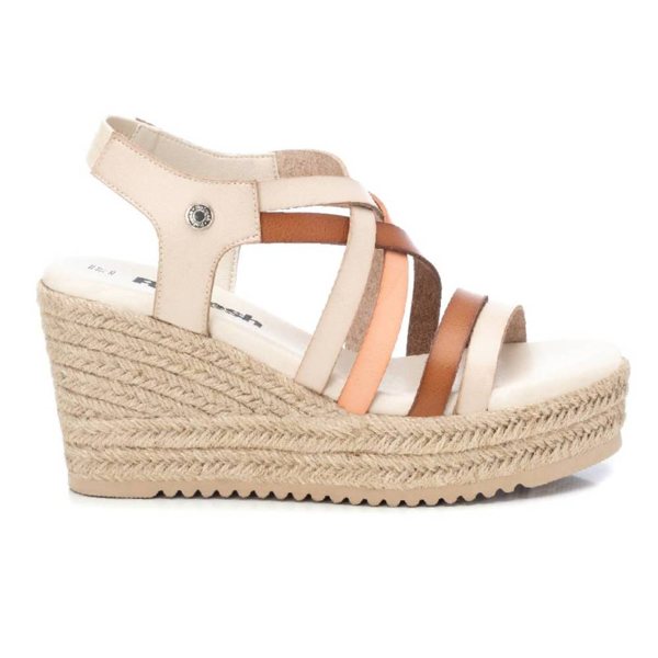 Shoes Sandalias marca Refresh para mujer en color beig-osc.